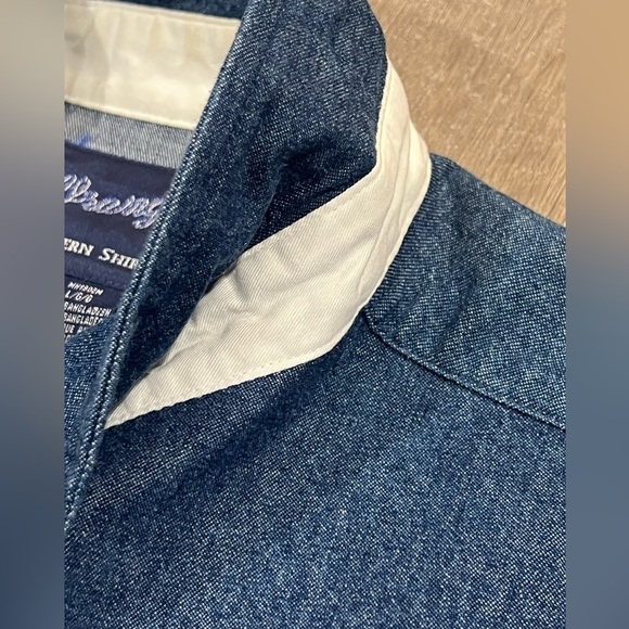 Men’s Large Wrangler Chambray Denim Western USA America Flag Vintage VTG Shirt - Picture 7 of 12